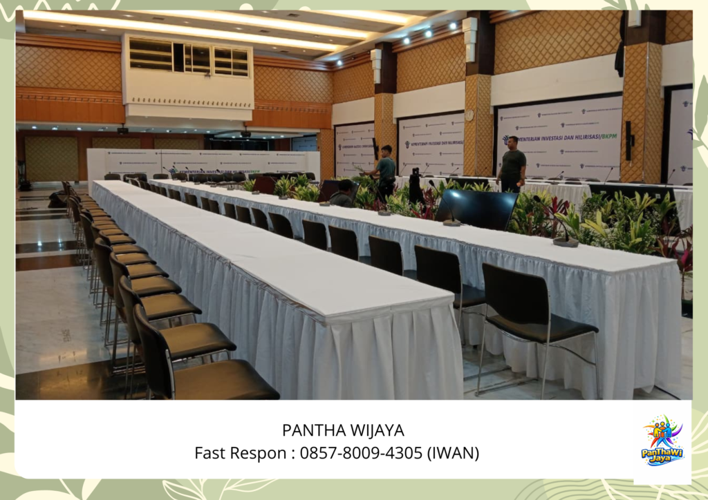 Sewa Meja Kotak Full Taplak Meja Putih Di Jakarta