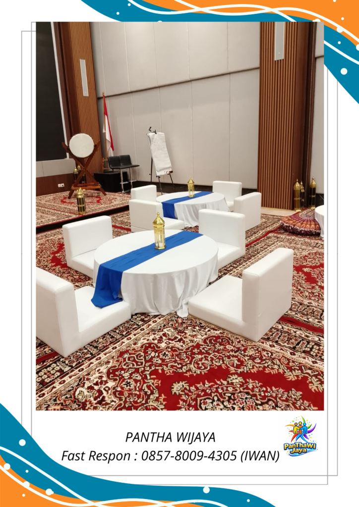 Jasa Sewa Meja Lesehan Bulat Putih Runer Biru Sofa Lesehan Putih Bekasi