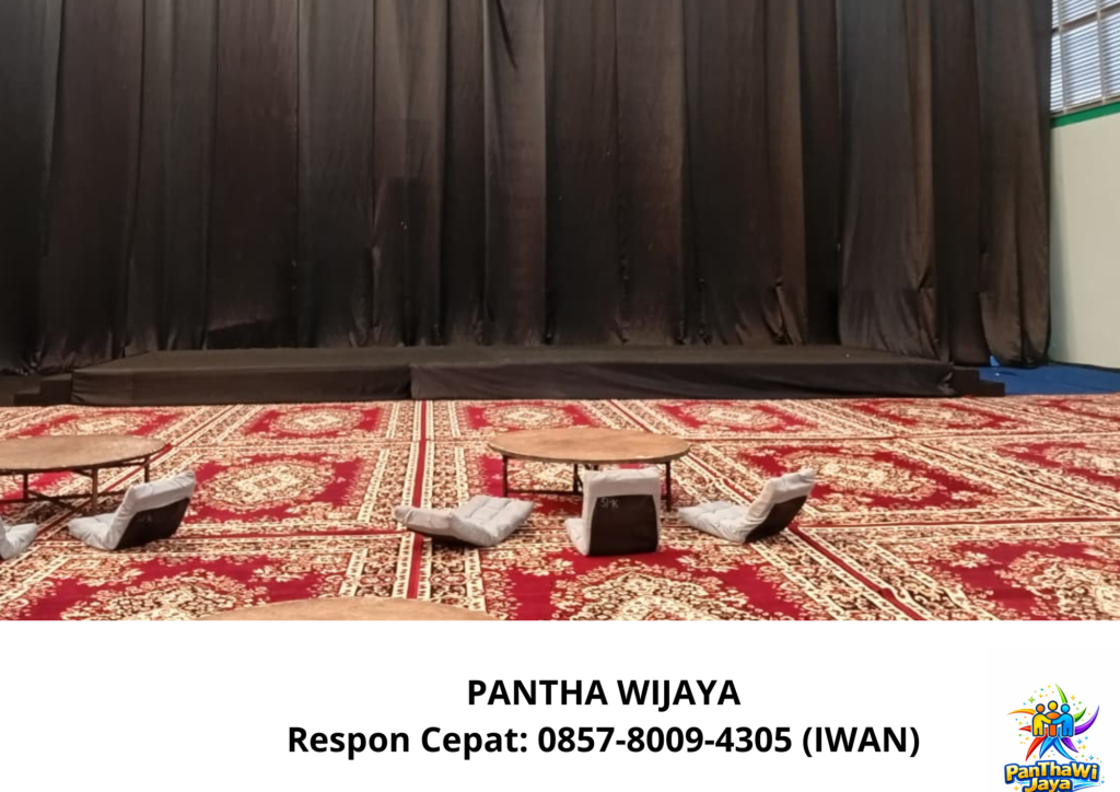 Sewa Karpet Permadani Merah Tirai Hitam Jakarta