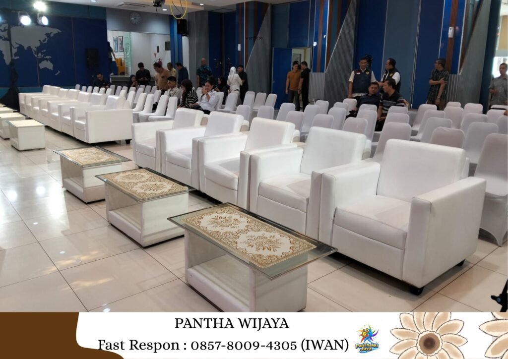 Sewa Sofa Putih, Meja Kaca VIP, Kursi Futura Karawang