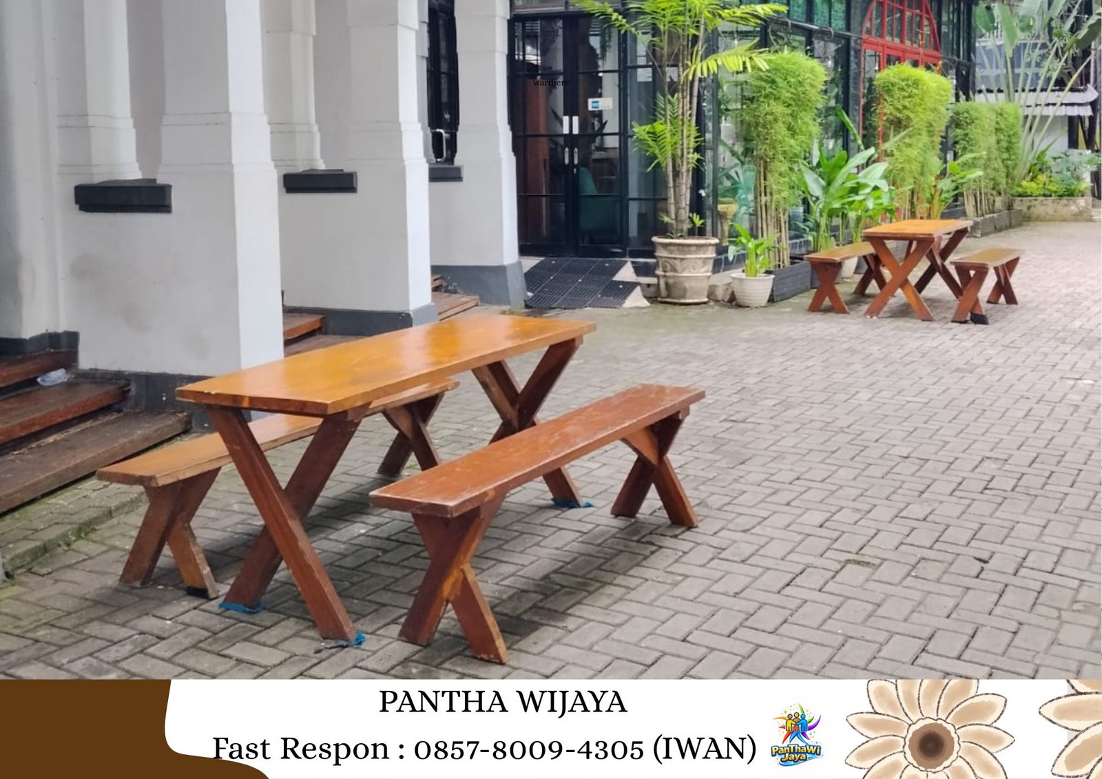 Sewa Meja Bundar, Meja Kotak, Meja Taman, Meja Bar Karawang