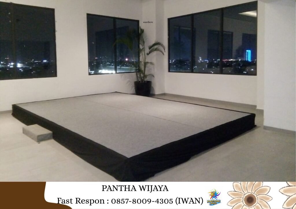 Rental Panggung Stage Karpet Abu-Abu Area Karawang