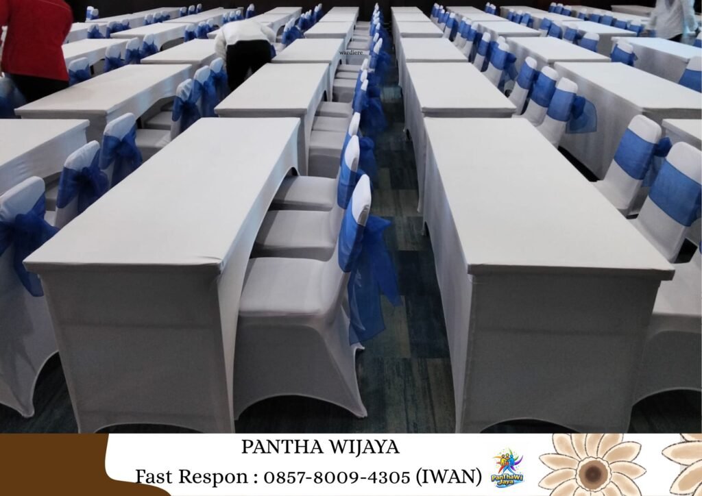 Sewa Meja Kotak IBM Dan Kursi Futura Cover Area Jakarta Utara