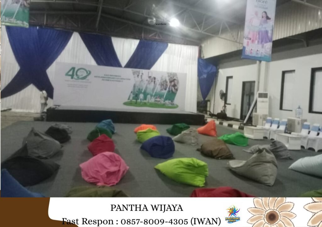 Sewa Backdrop Dan Panggung Karpet Hitam Karawang
