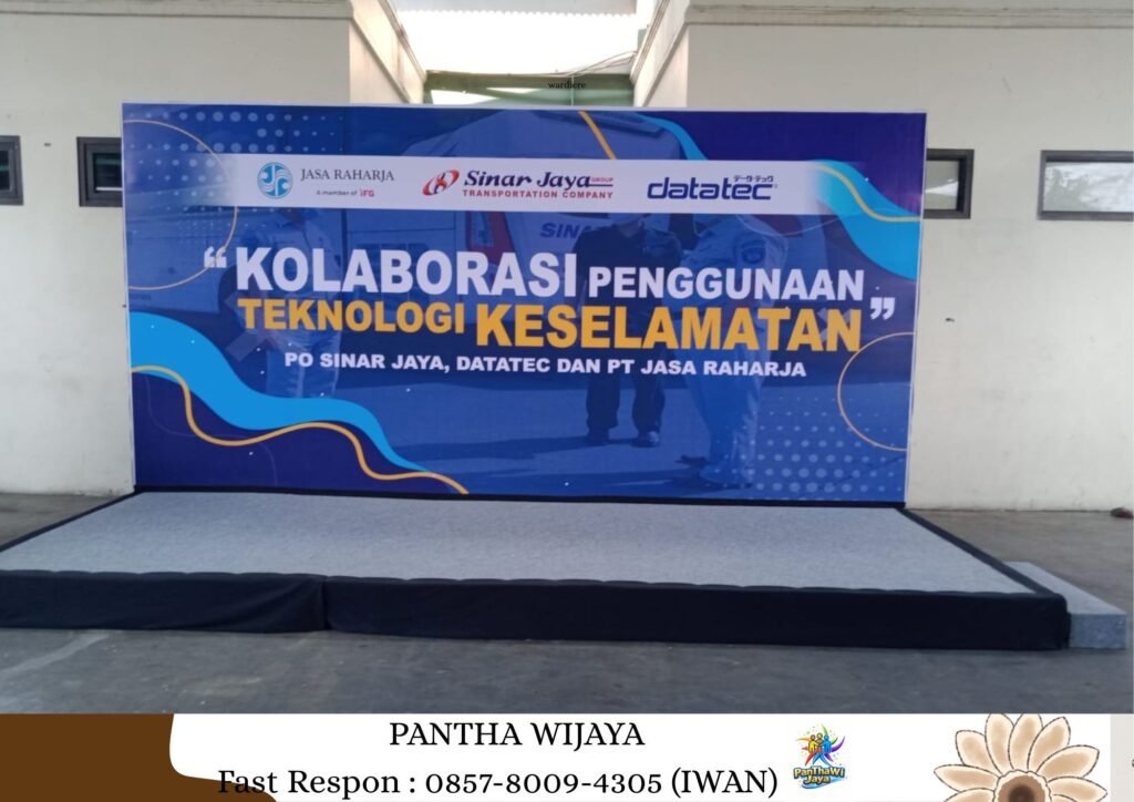 Sewa Panggung Kotak Cover Karpet Abu-abu Jakarta